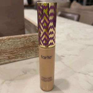 Tarte Shape Tape concealer- 22N